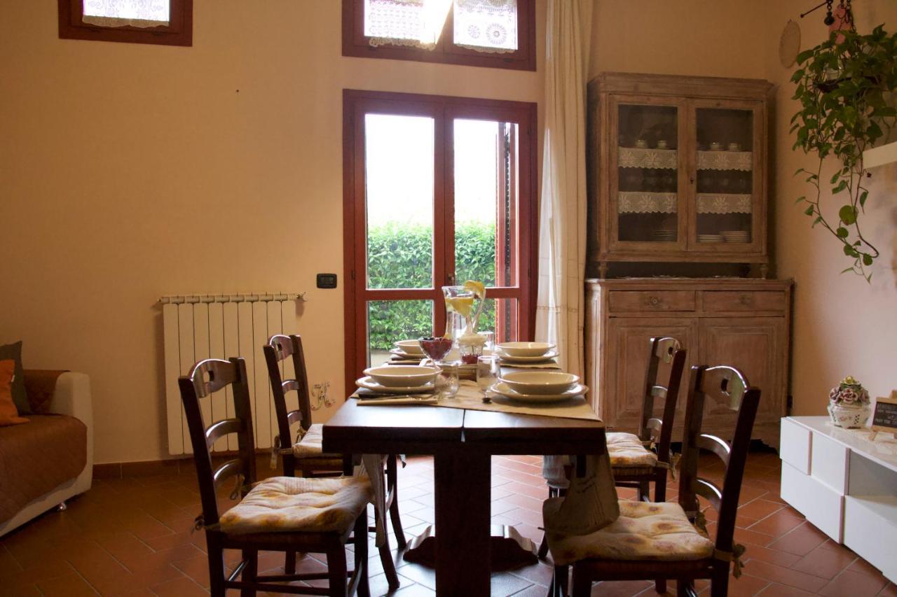Appartamento Mandiri San Casciano in Val di Pesa Bagian luar foto